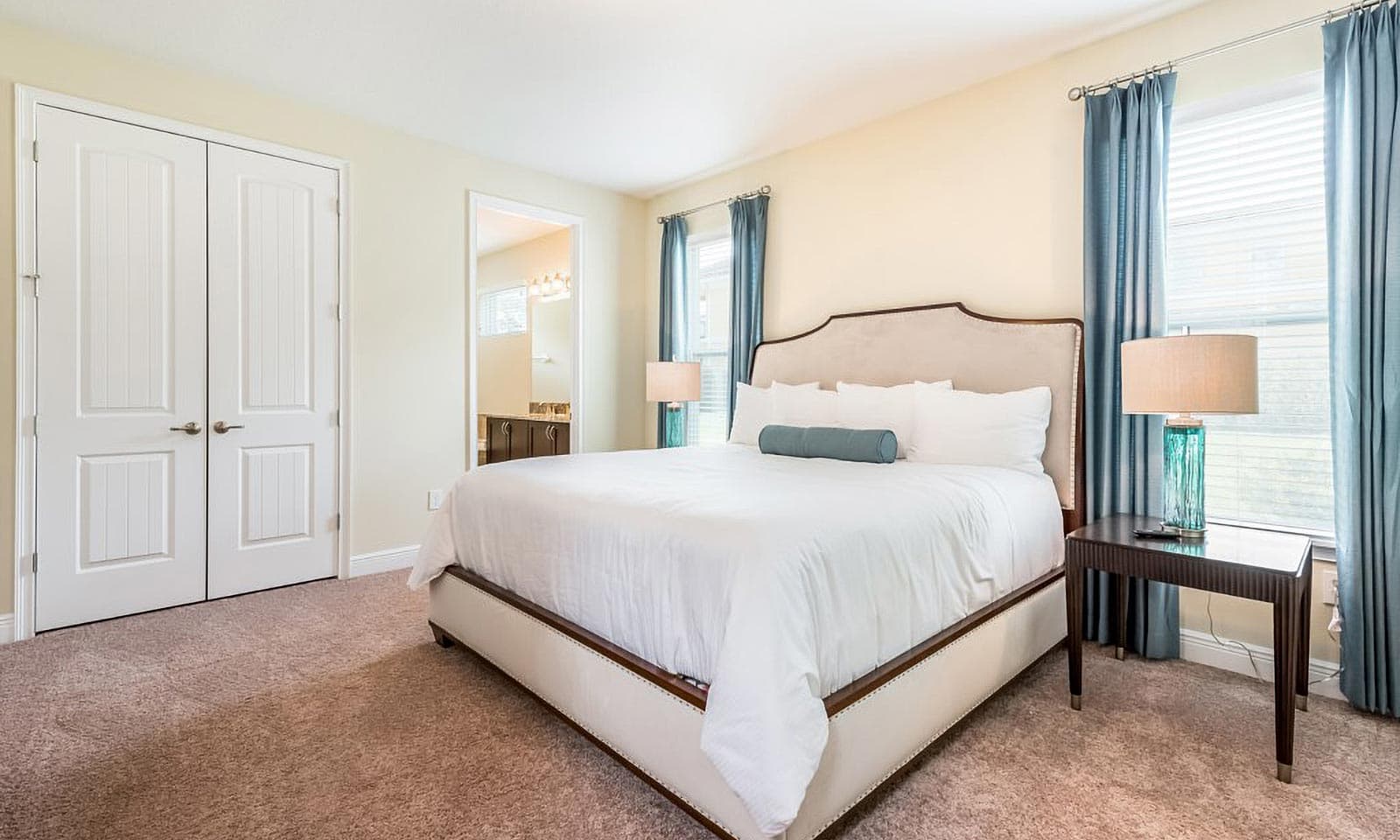 Enchanting Desert Hideaway - Image 6