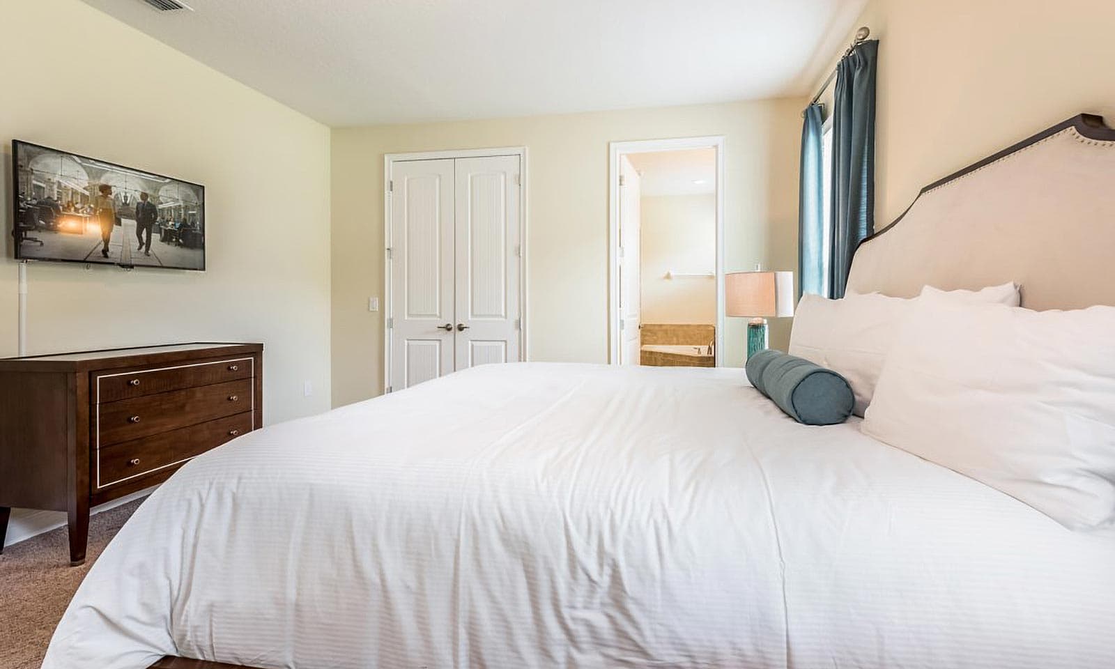 Enchanting Desert Hideaway - Image 7