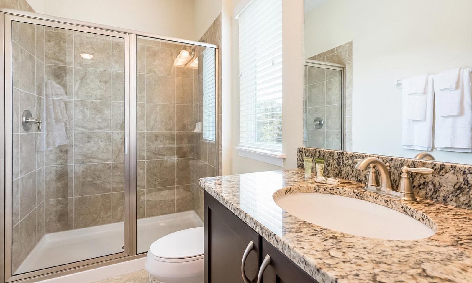 Enchanting Desert Hideaway - Image 18