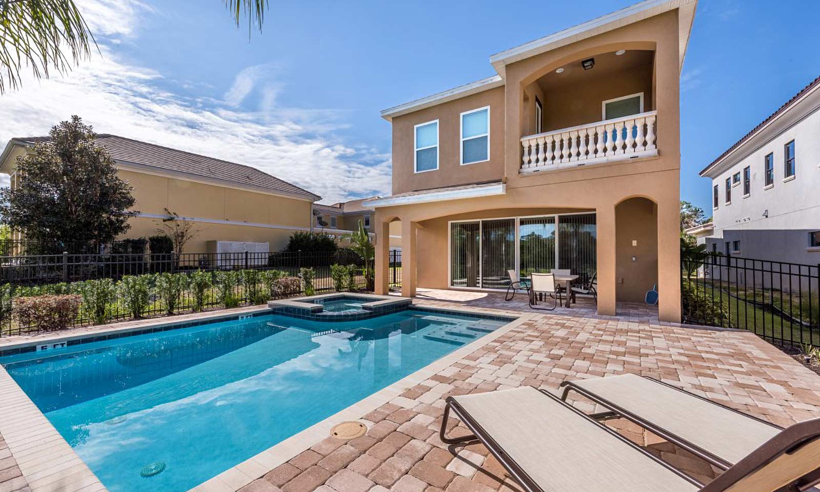 Enchanting Desert Hideaway - Image 25