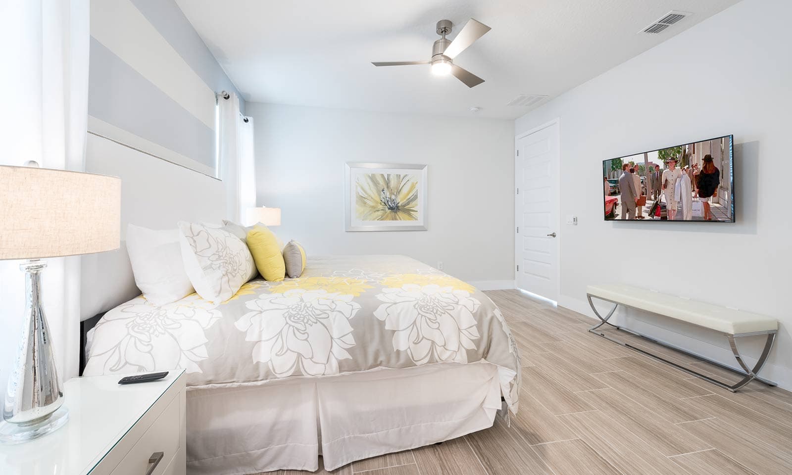 Modern Manse - Image 13