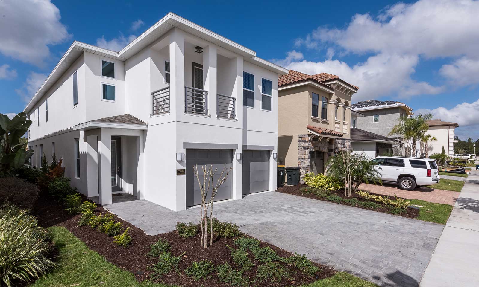 Modern Manse - Image 43