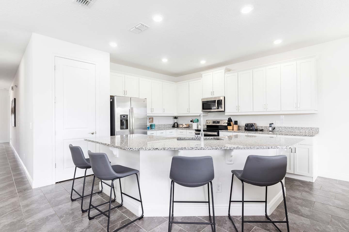 Castle Pines Mansion - Image 5