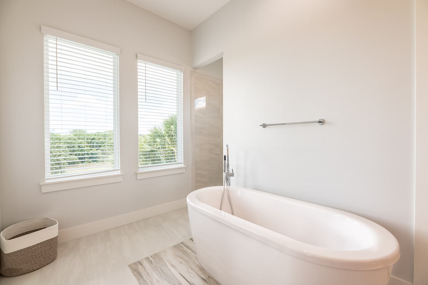 The Marvelously Mod Villa - Image 19