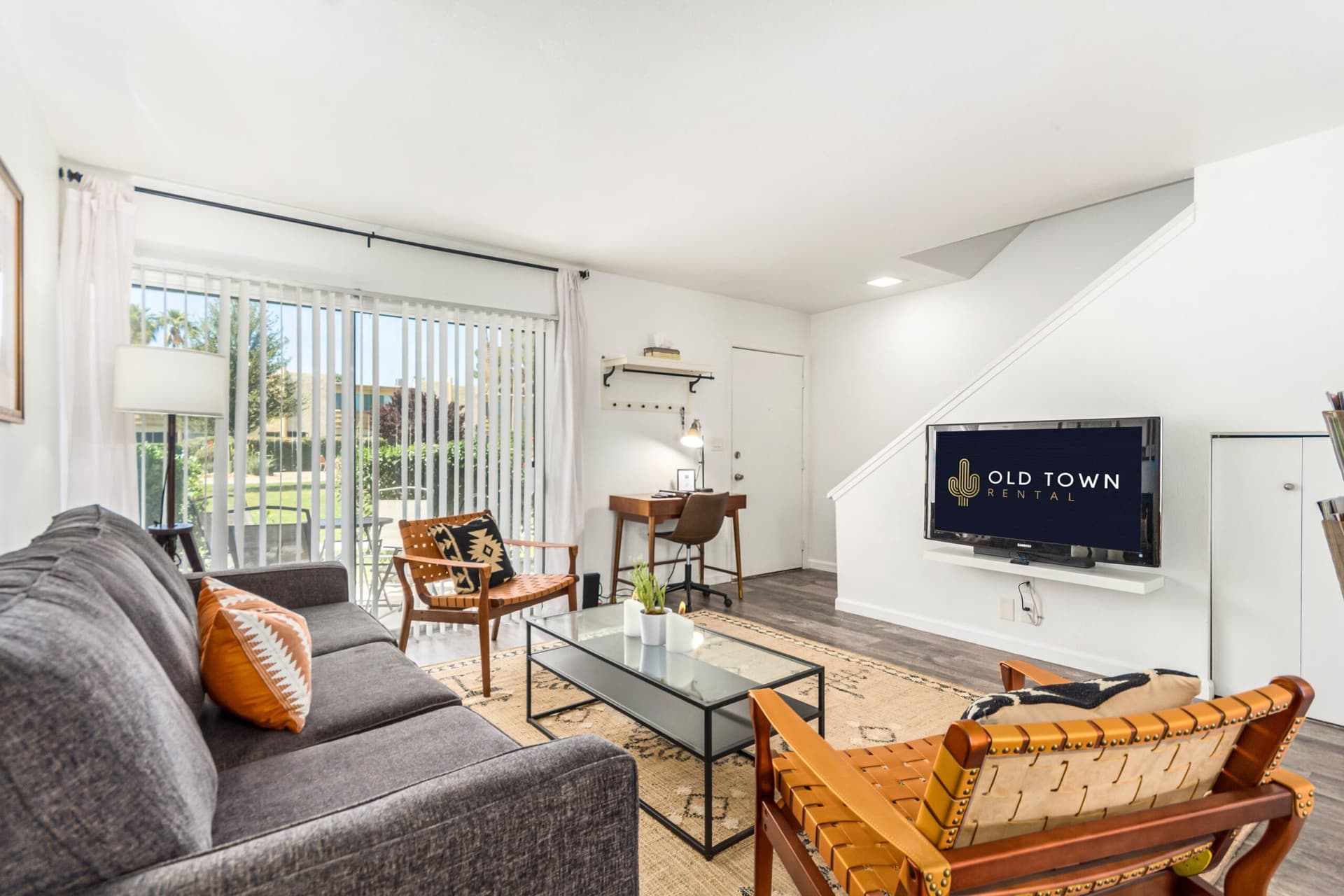 Camelback House - Image 5