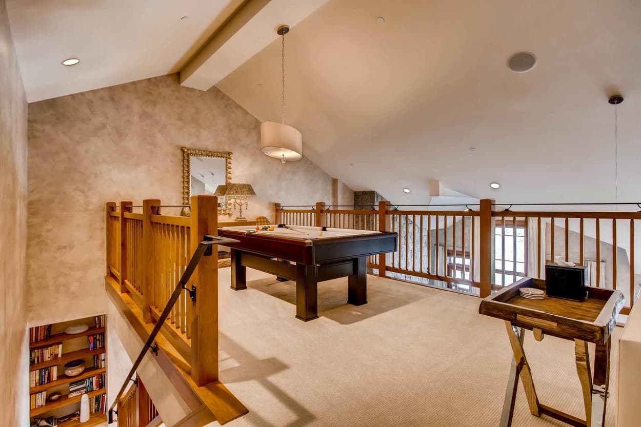 Snowflake Chateau At Hummingbird Lodge - Image 3