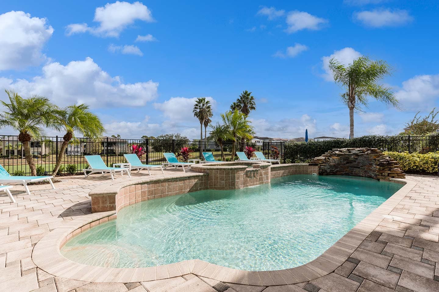 Gorgeous Golf-View Villa - Image 52