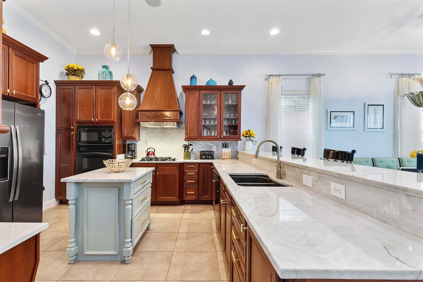 Gorgeous Golf-View Villa - Image 9