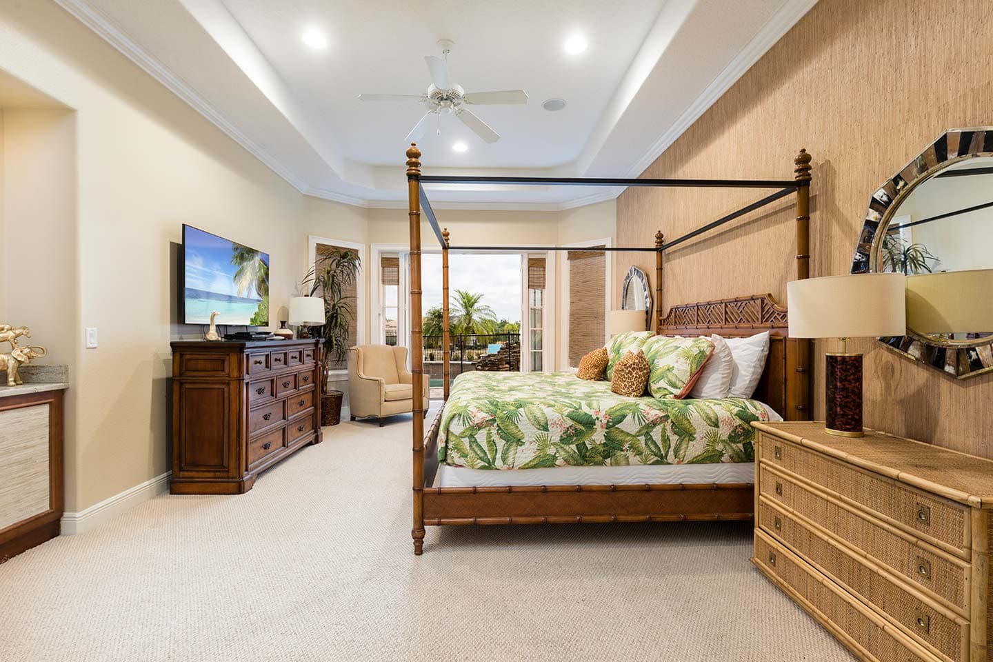 Gorgeous Golf-View Villa - Image 13