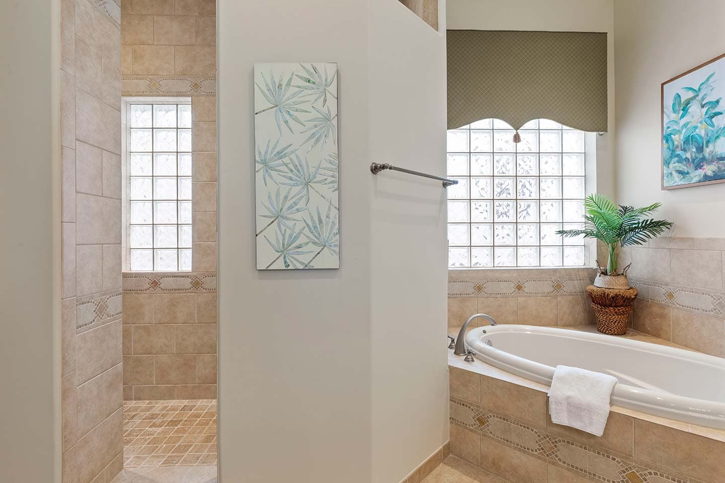 Gorgeous Golf-View Villa - Image 16