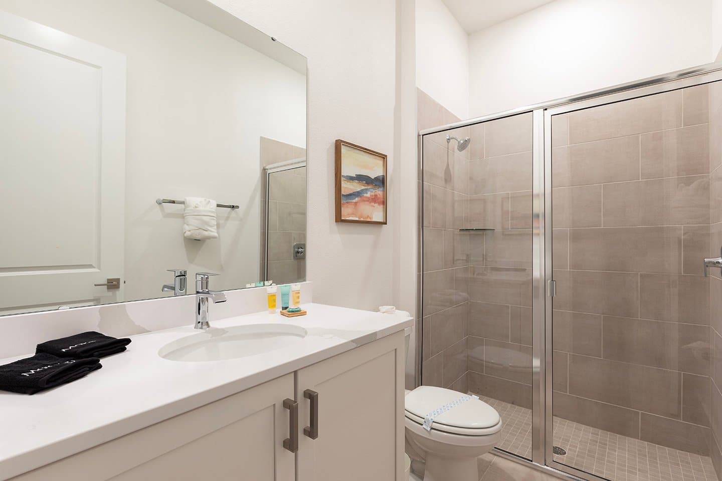 The Glamorous Getaway - Image 14