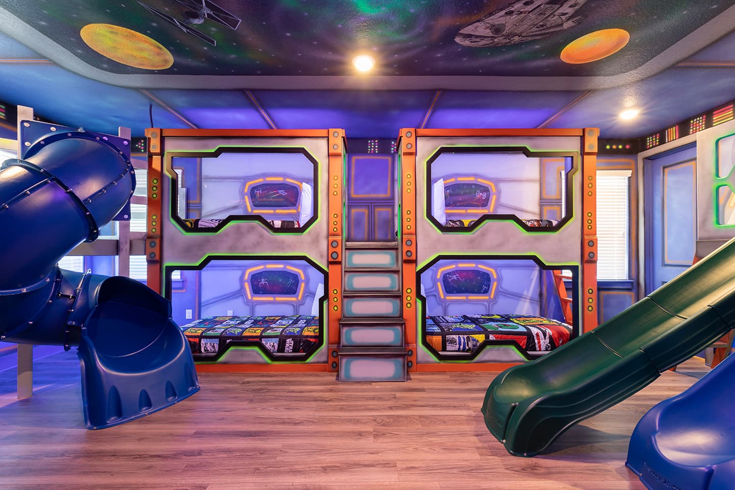 The Glamorous Getaway - Image 20