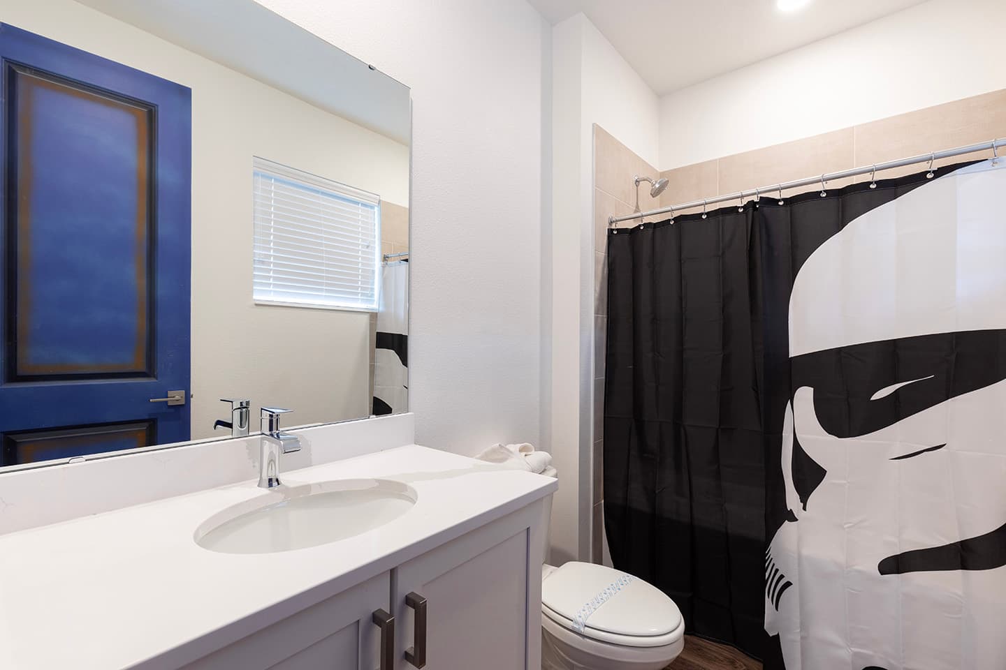 The Glamorous Getaway - Image 25