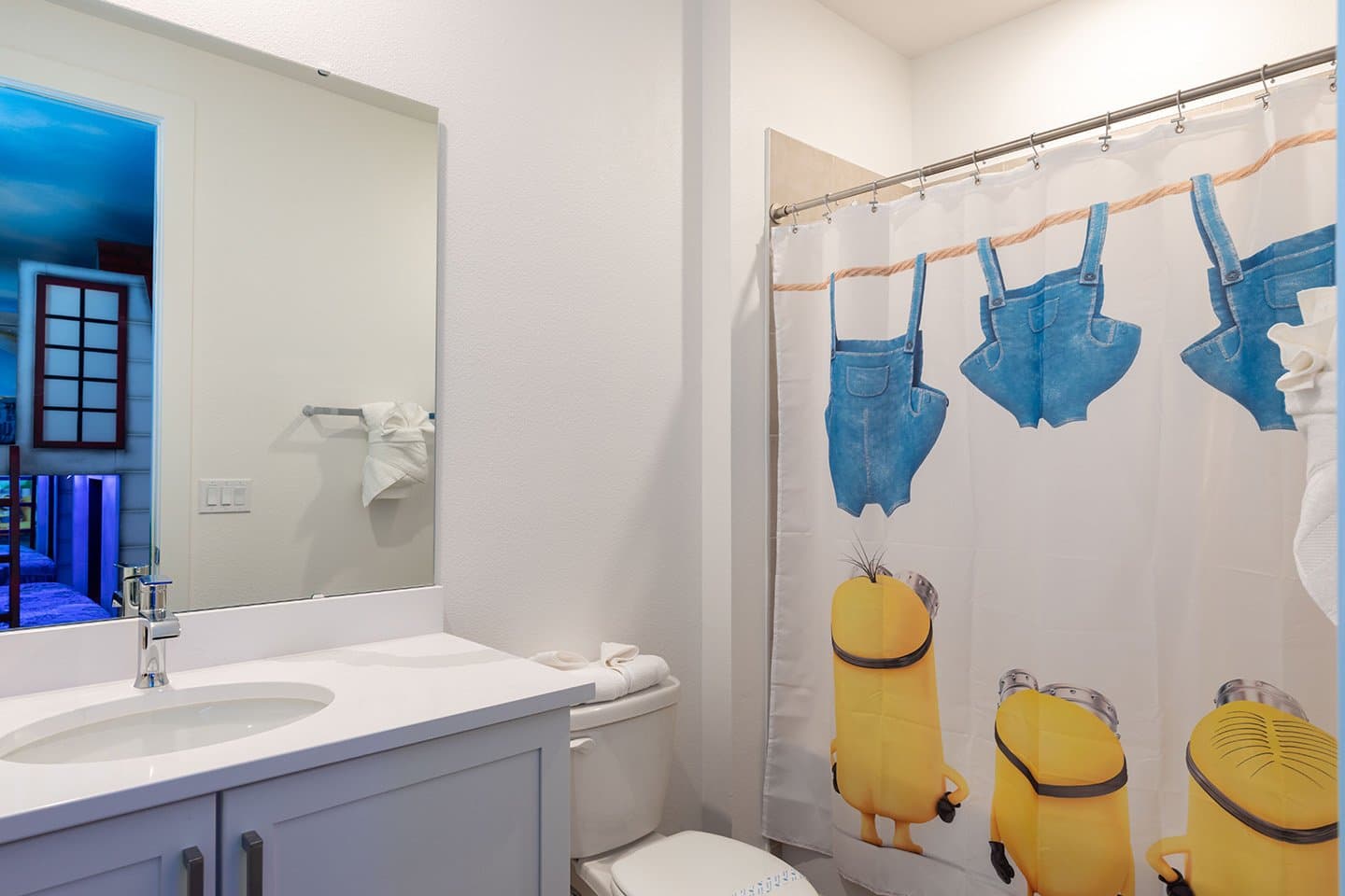 The Glamorous Getaway - Image 30