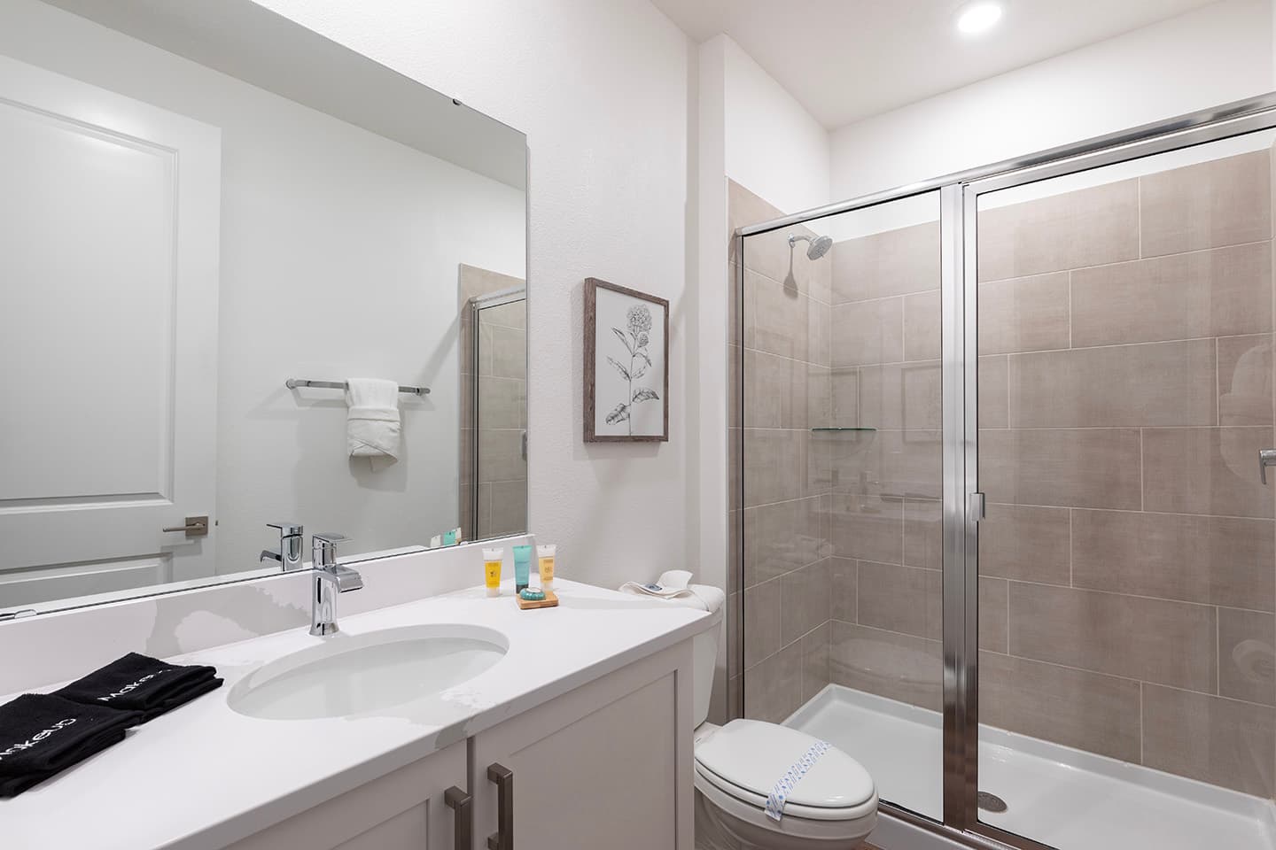 The Glamorous Getaway - Image 35