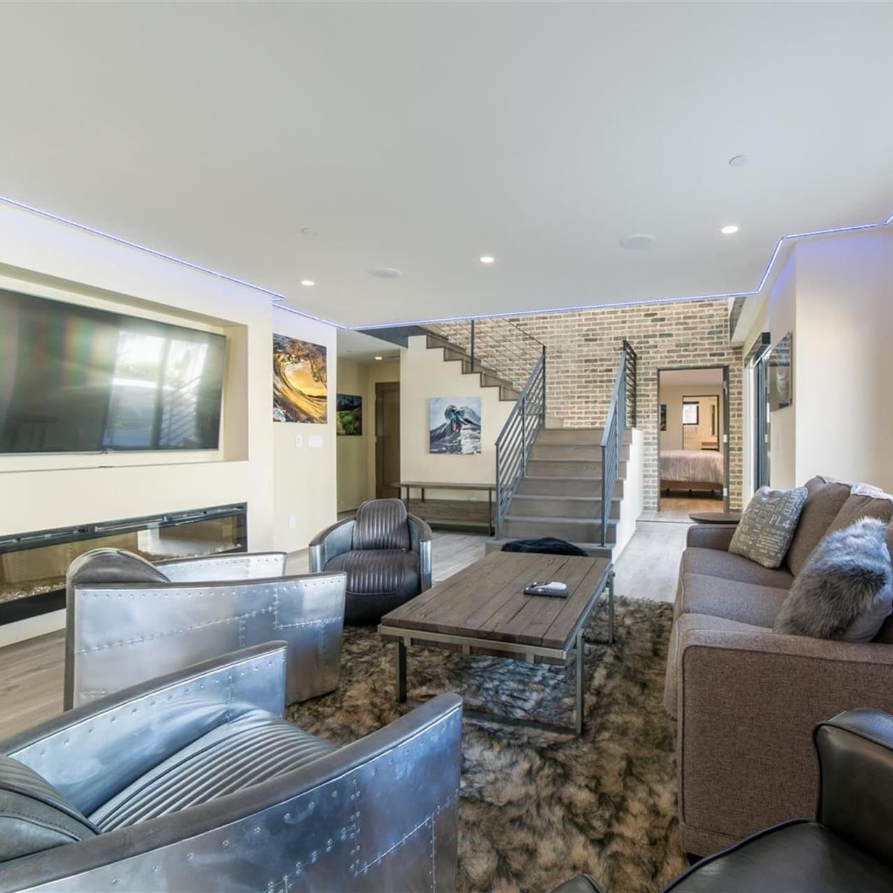 Bay Escape - Image 38