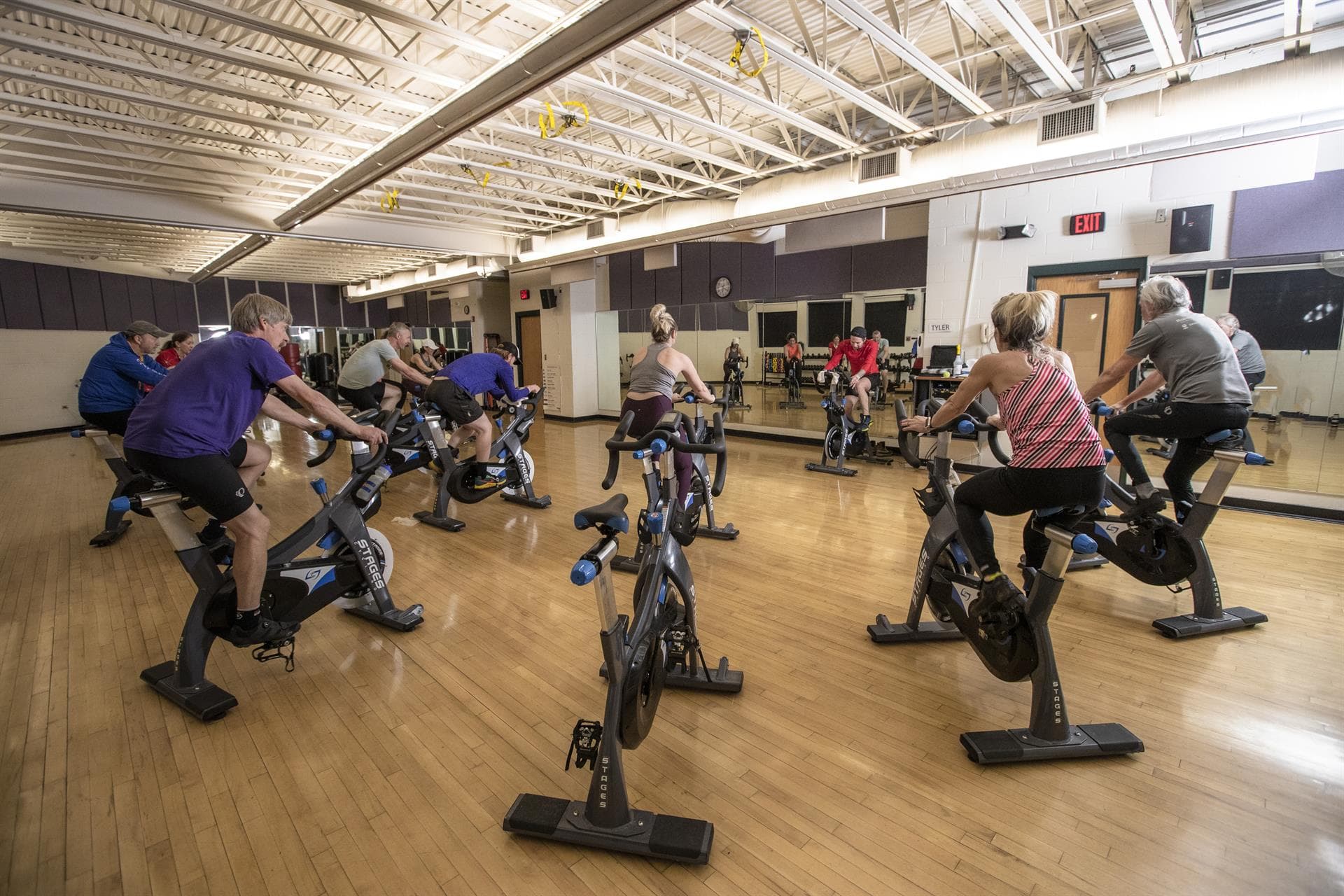 Burgundy House - Image 71