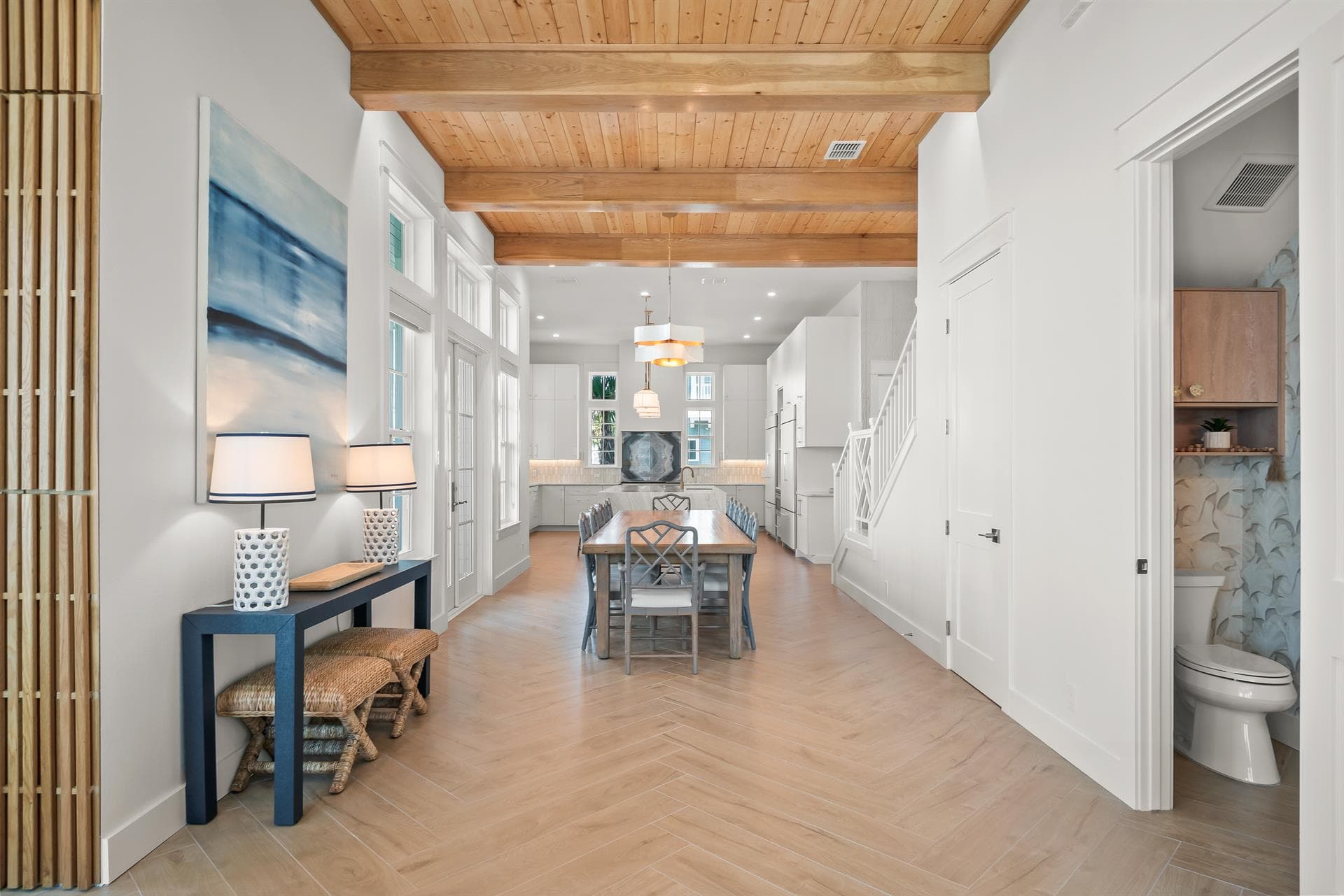 Holiday House - Image 11