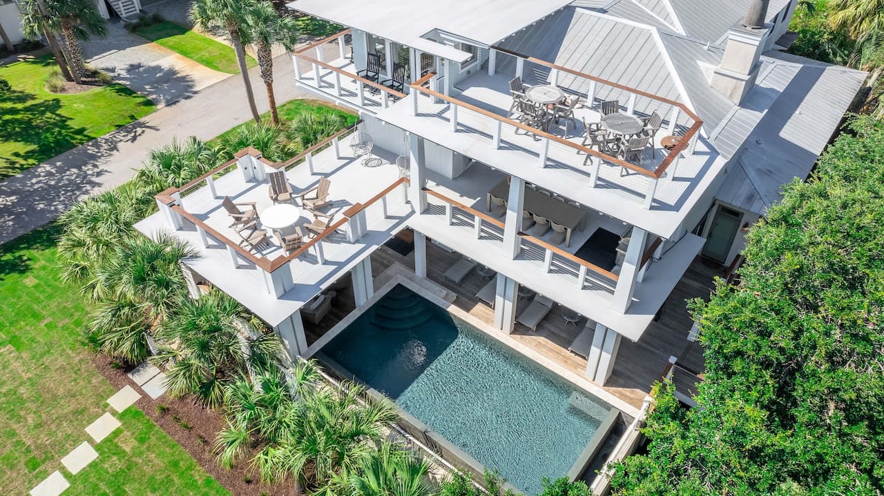 Shore Thing - Image 106