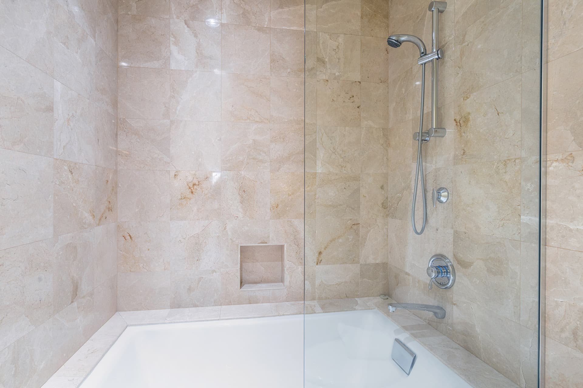 Granita Green - Image 17