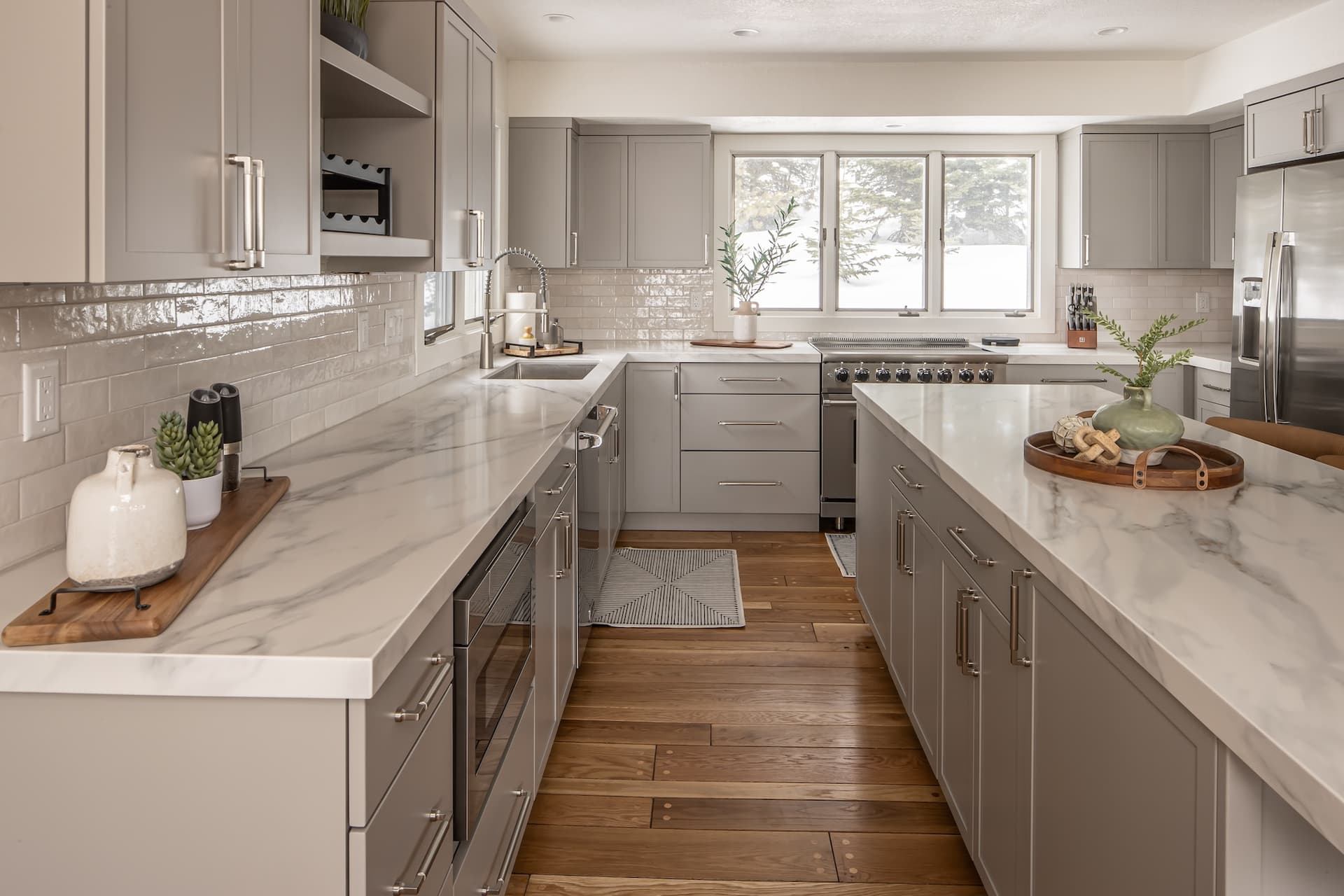 Lone Mountain Lookout - Image 10