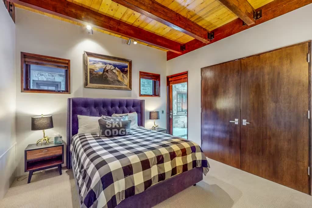 Cabins Lane #108 - Image 19