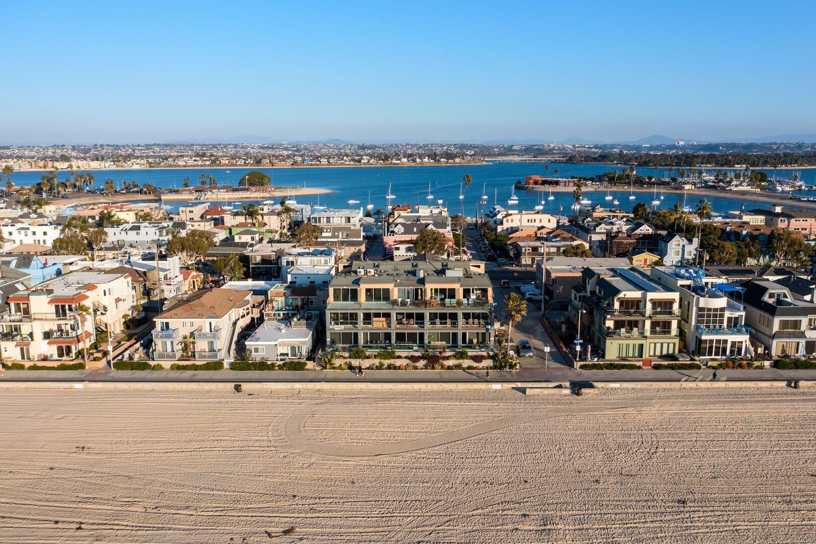 Oceanfront Bliss Home - Image 28