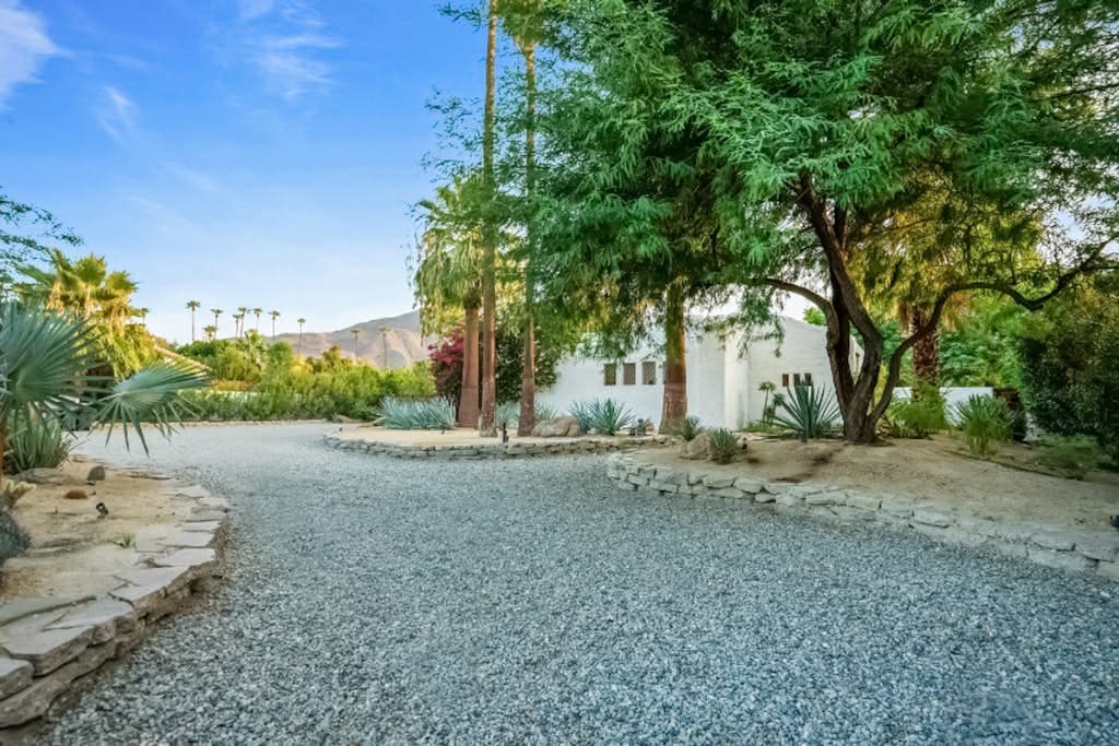 Hacienda Hideaway - Image 44