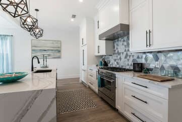 Surf-Side Beach House - Image 16