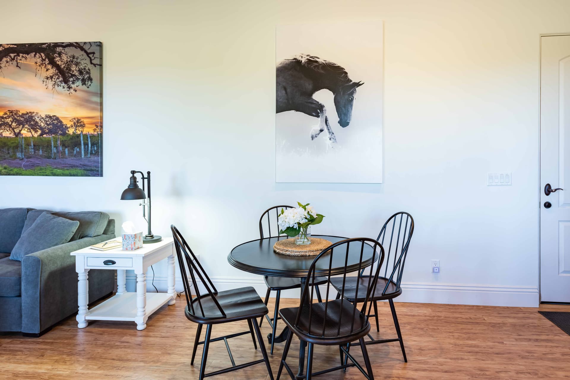 Frontier Hideaway Home - Image 16