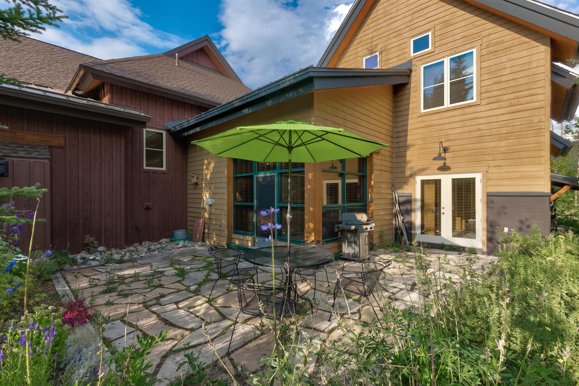 Alpine Vista Retreat - Image 4