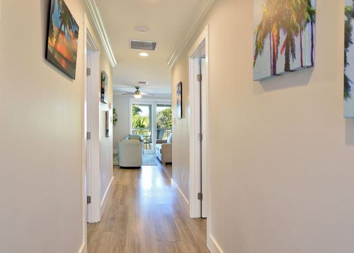 Upper Sunset South - Image 9