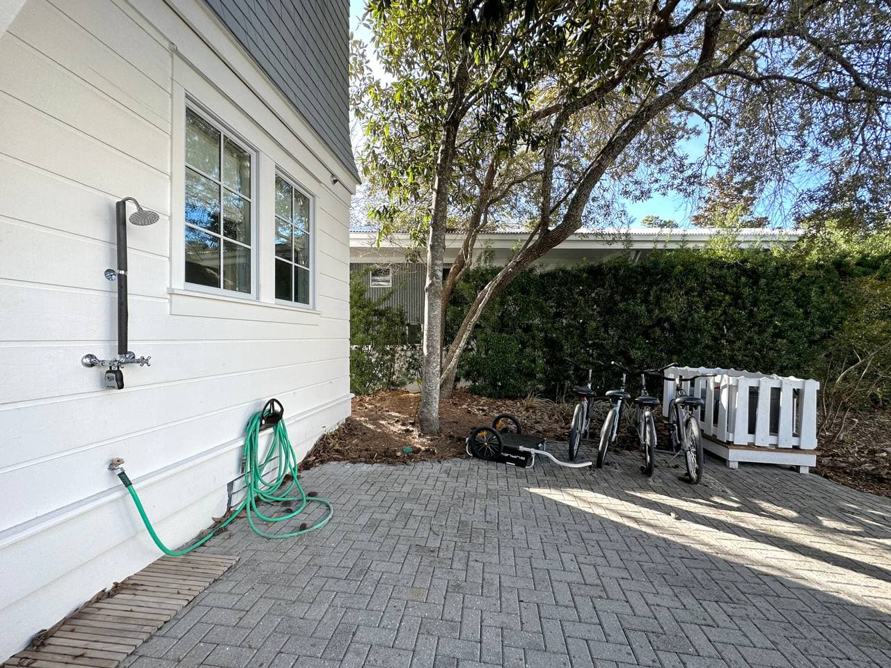 Pocket House - Image 49