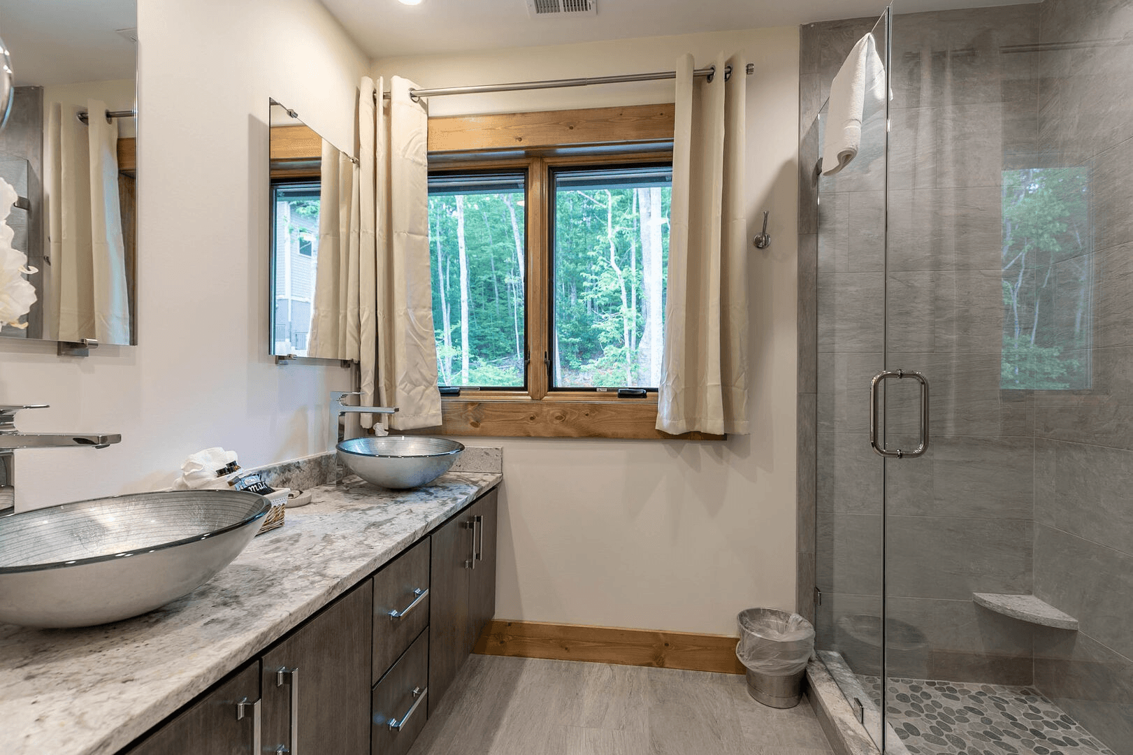 Ambience Lodge - Image 34