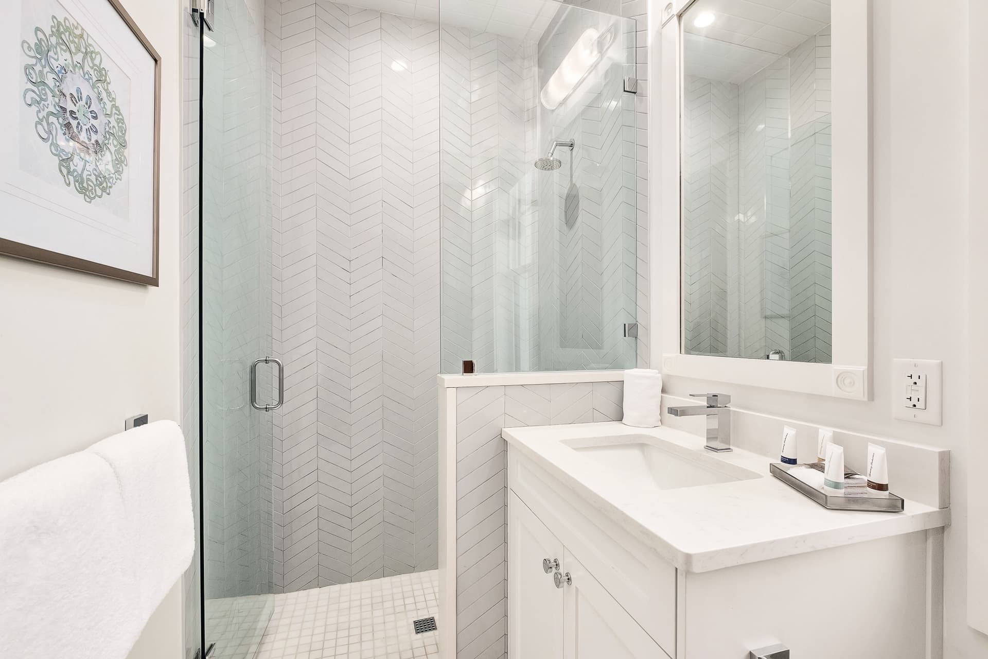 Oasis at Park Row Manor - Image 26