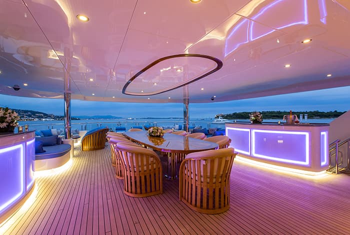 Starship 185 Yacht - Image 8