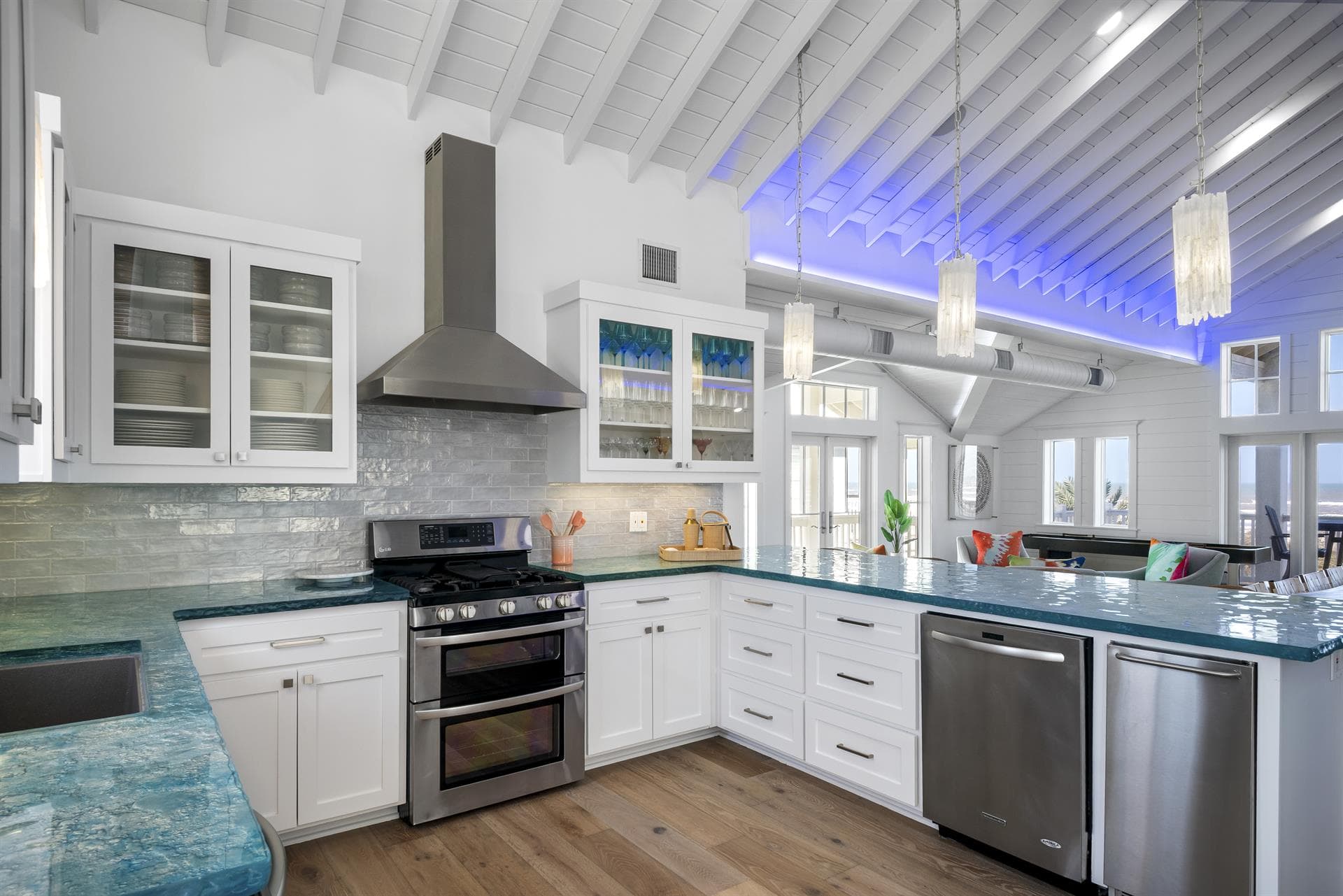 Sea of Dreams - Image 12