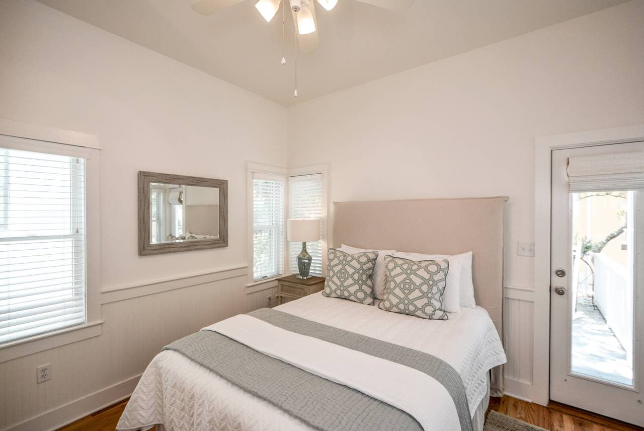 Lucky Charm - Image 13