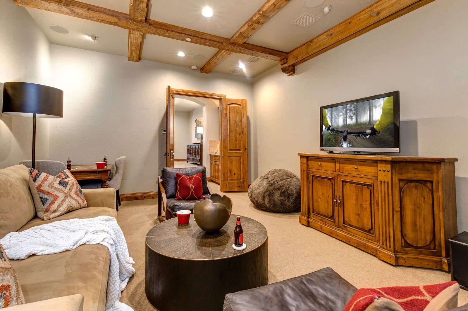 Star House - Image 53