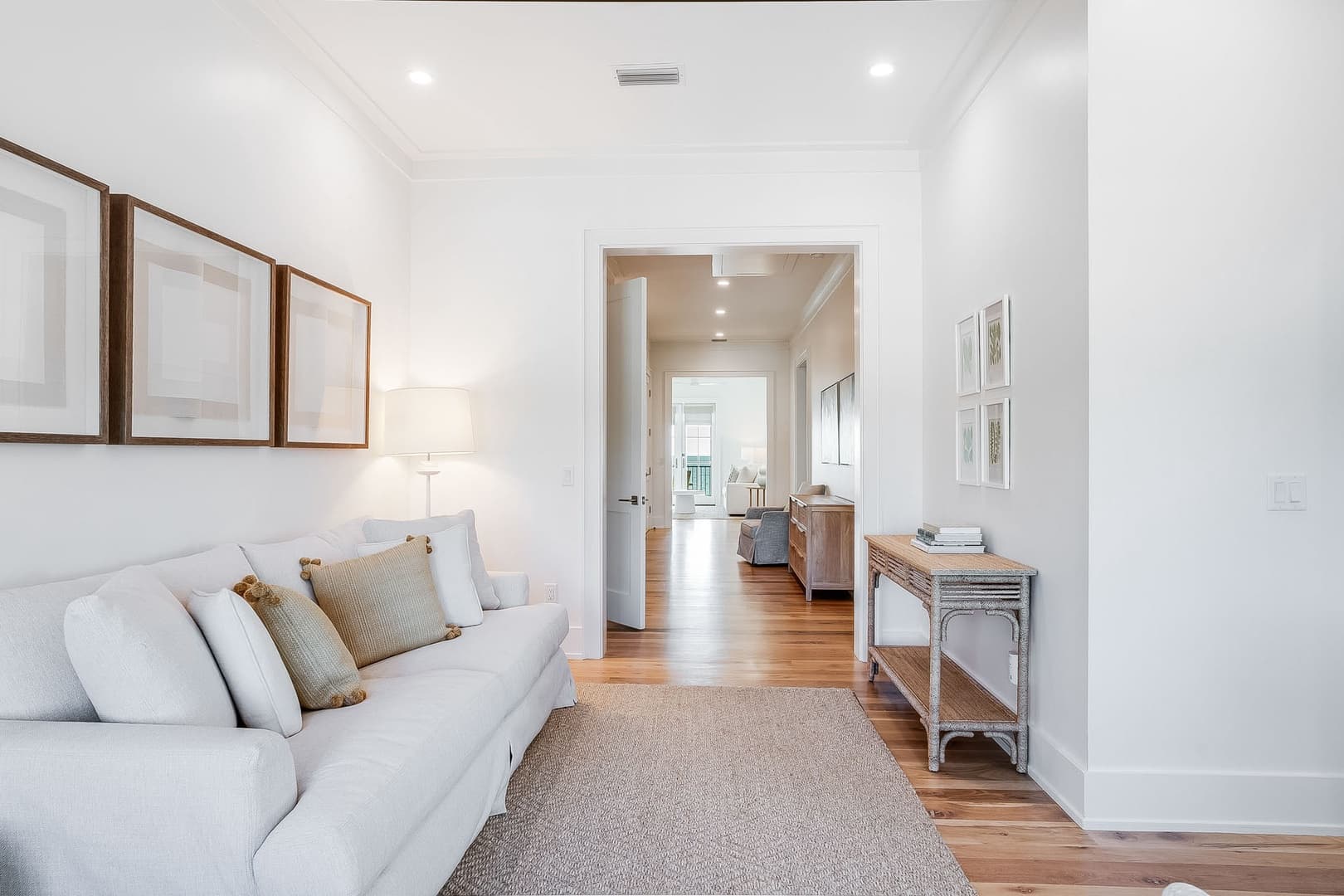 Coastal Comfort - Image 26