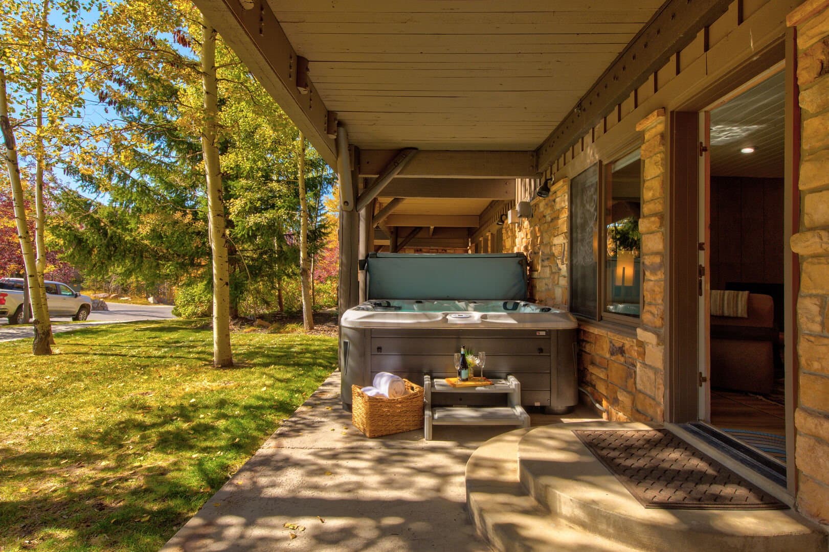 Silverlake Home - Image 2