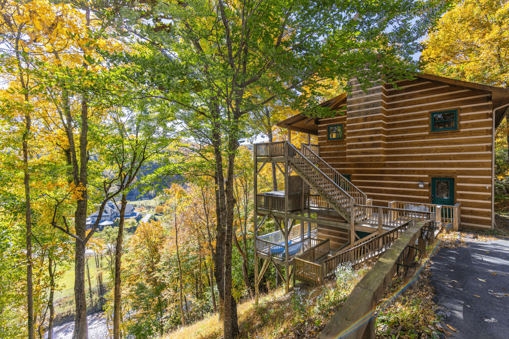 Log Inn at River Ridge - Image 32