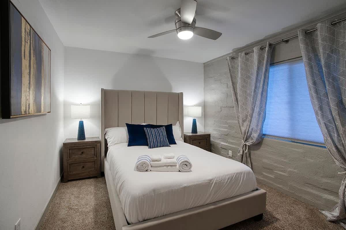 Desert Horizon - Image 19