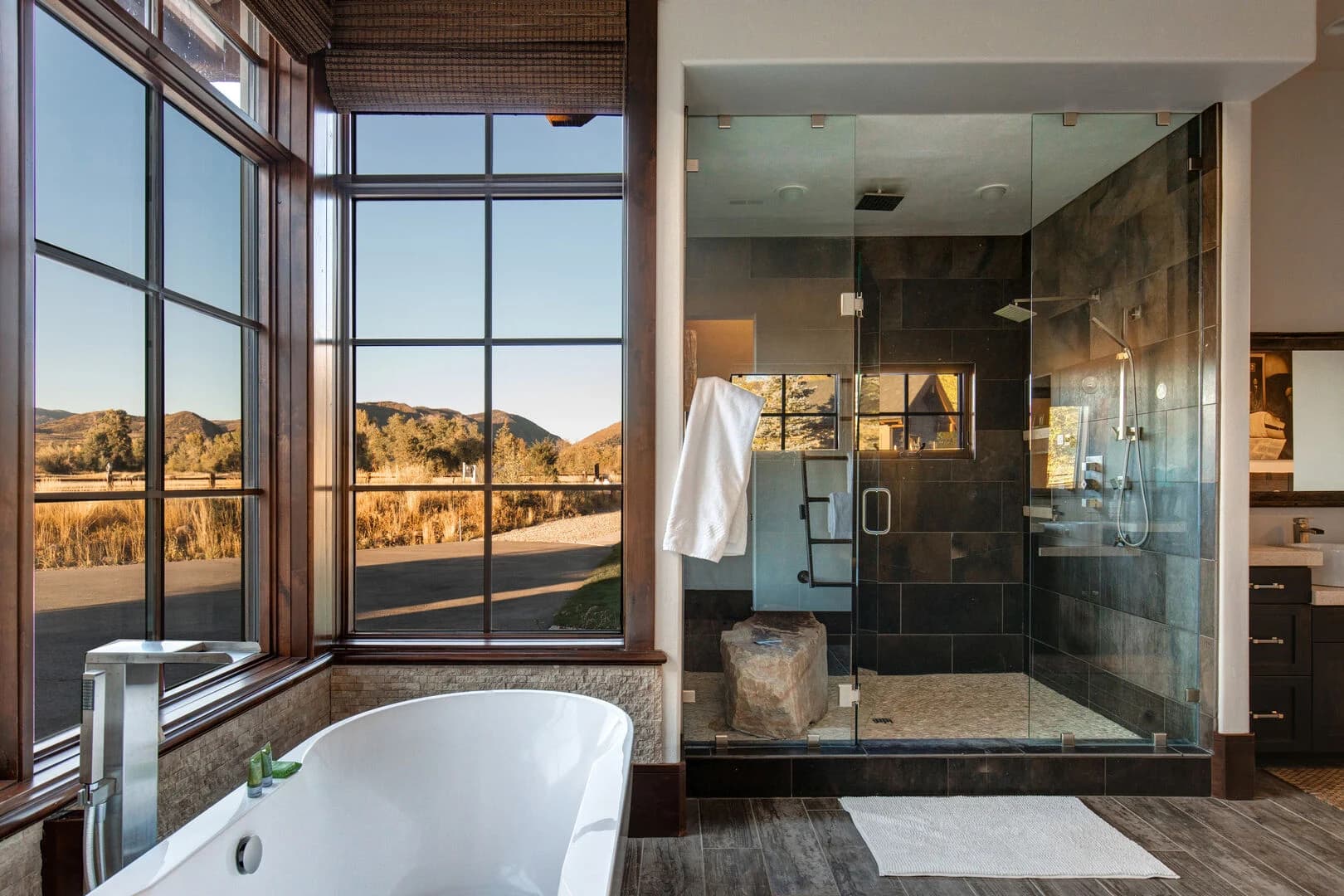 Twilight Moon Ranch - 7 Bedroom - Image 24