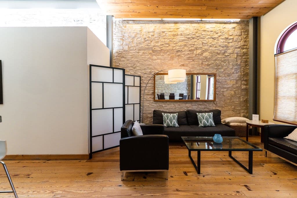 Loft On Congress Home - Image 5