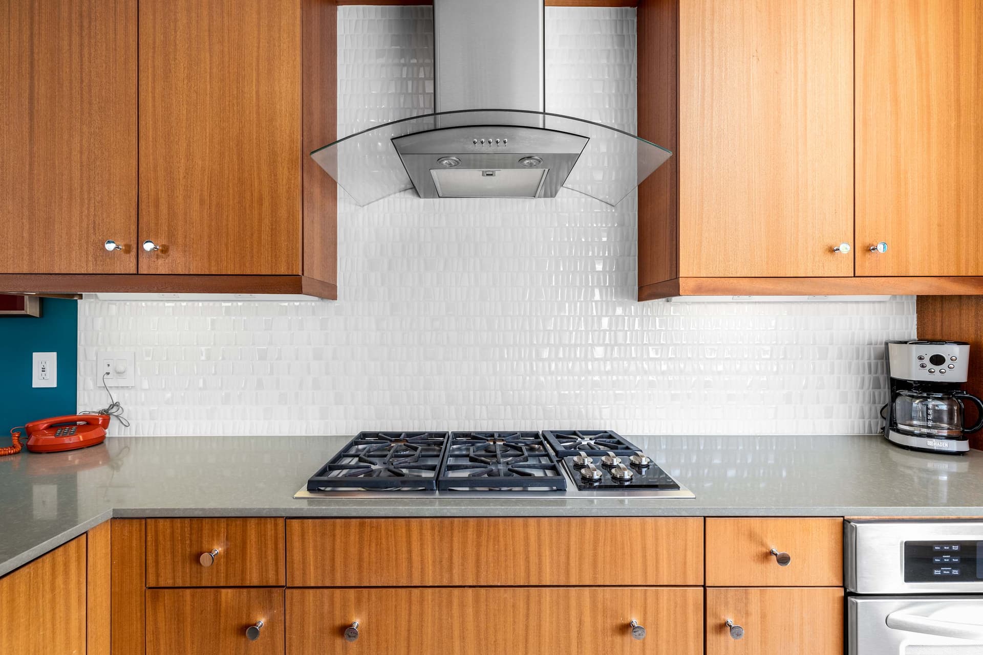 Cascade & Calm Home - Image 10