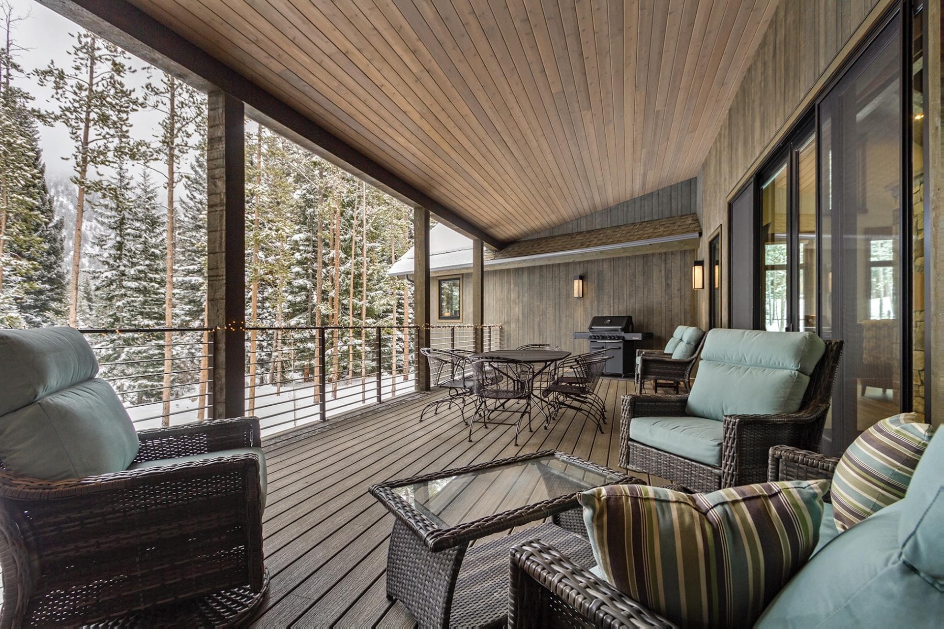 Timberline Lodge - Image 3