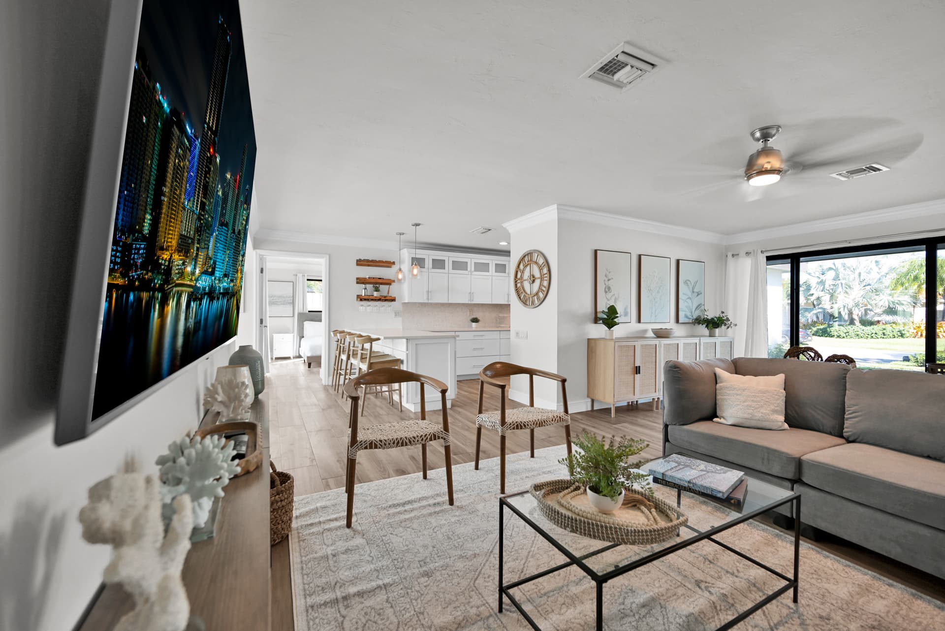 Robinson Place - Image 3