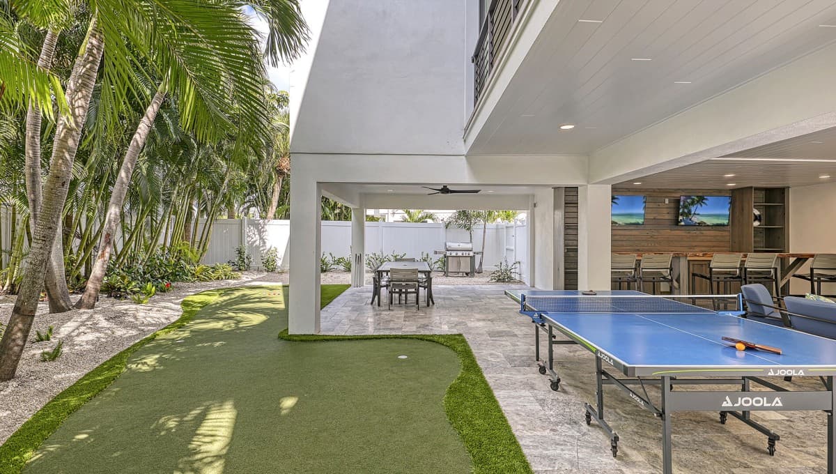 Tropical Oasis - Image 46