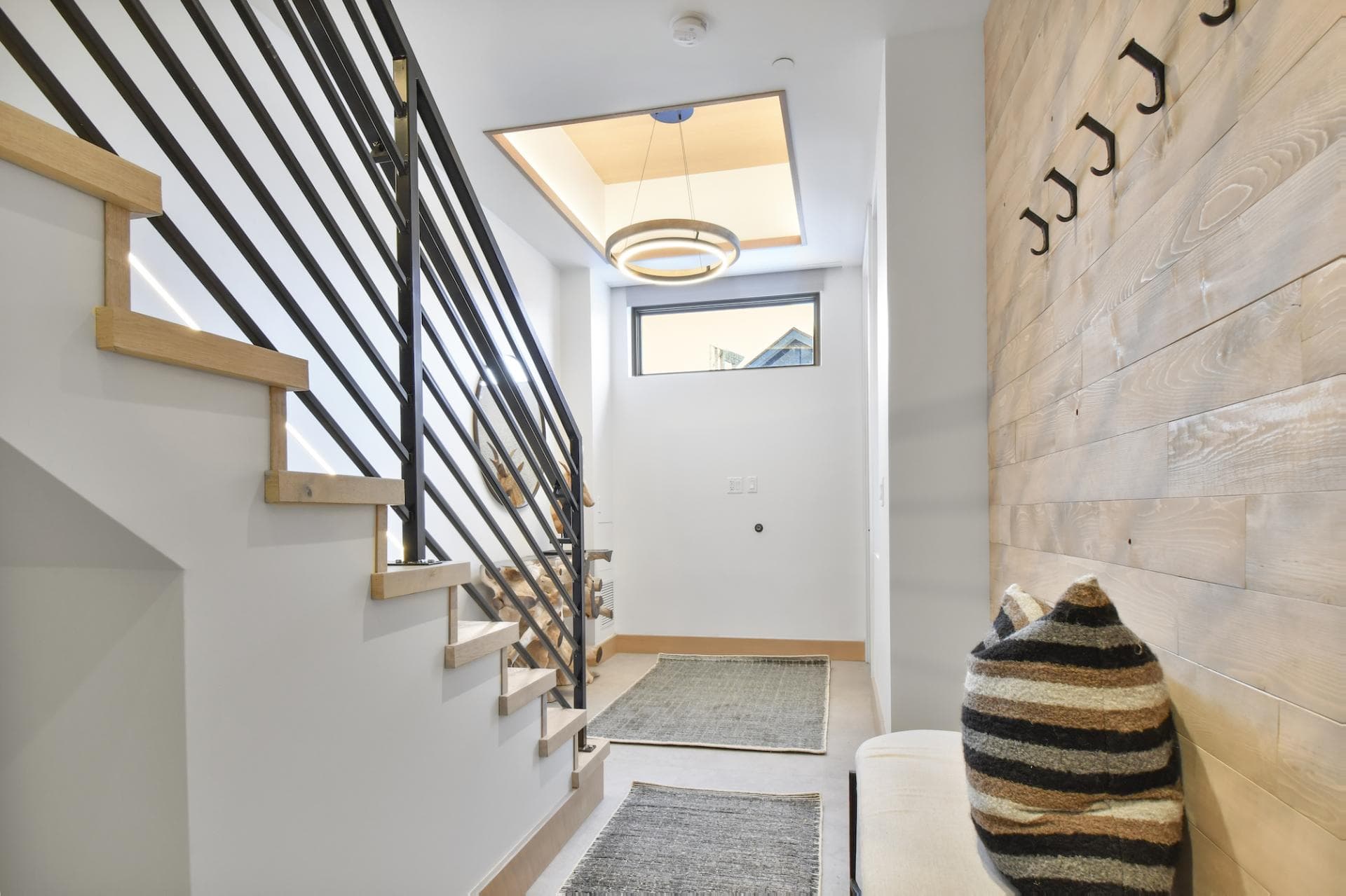 Kings Crown #103 - Image 27